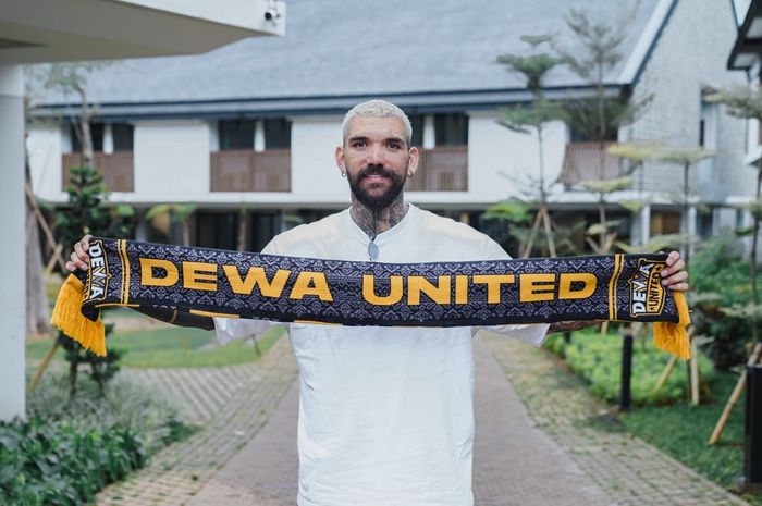 dimitris-kolovos-dewa-united.jpg