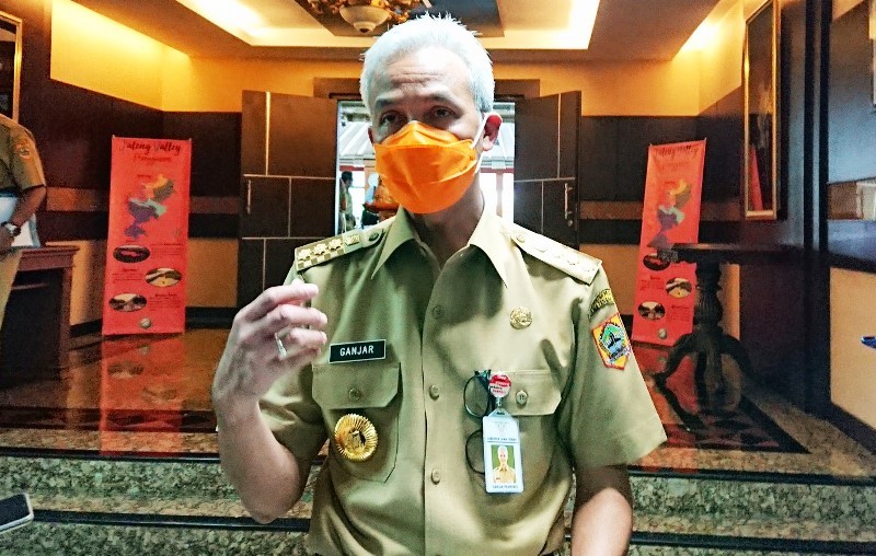 gubernur-jateng-ganjar-pran-792020.jpg