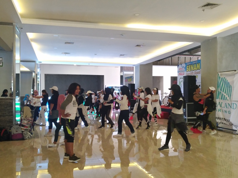 Komunitas Instruktur Senam Semarang Galang Dana Untuk Palu