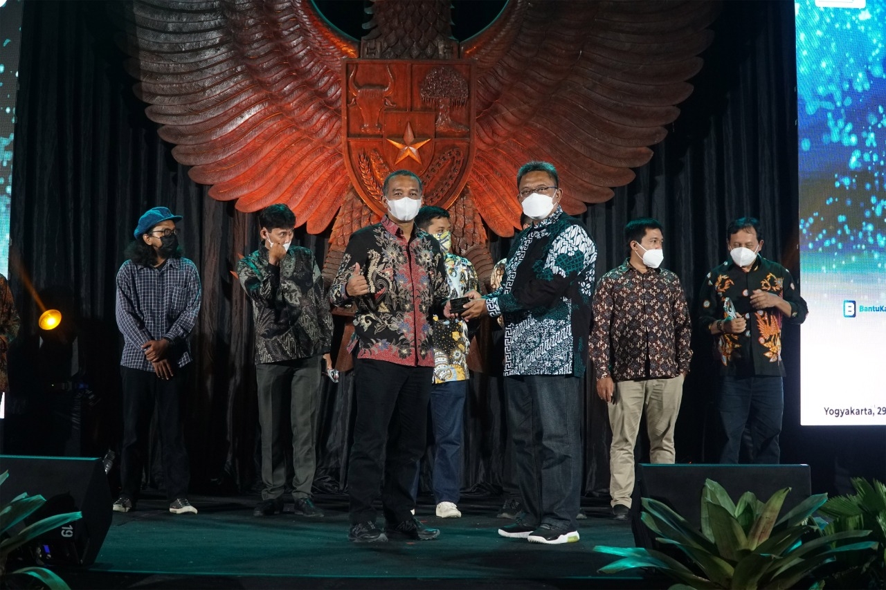 Tribun Jateng Raih Penghargaan IPMA 2022