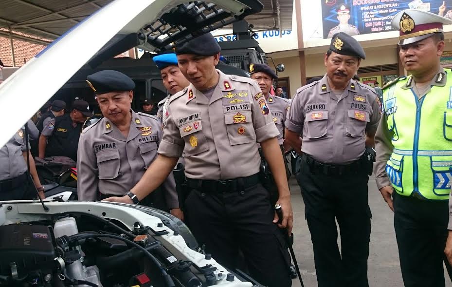 kapolres-kudus-akbp-andy-rifai-cek-persiapan-pengamanan-demo_20161102_093640.jpg