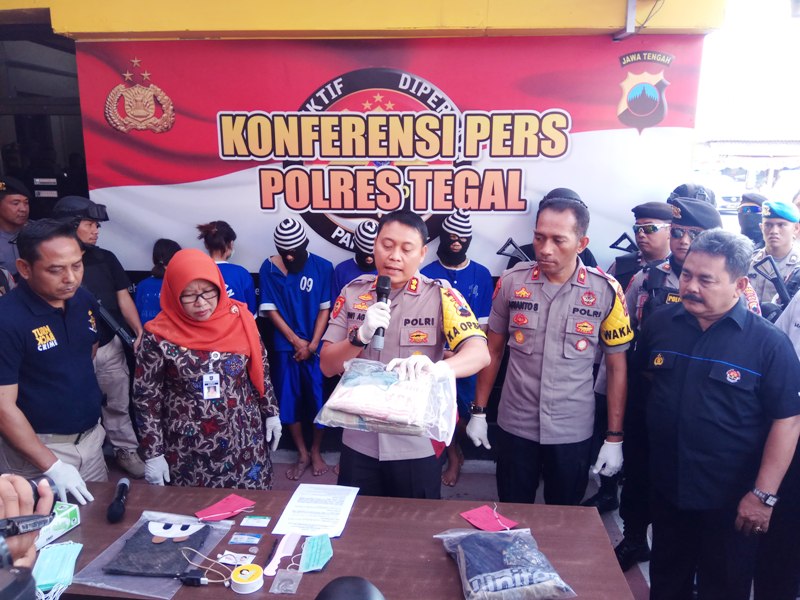 Penemuan Mayat dalam Karung di Tegal, Miris, Korban Dirudakpaksa Disaksikan 4 Pelaku Lainnya