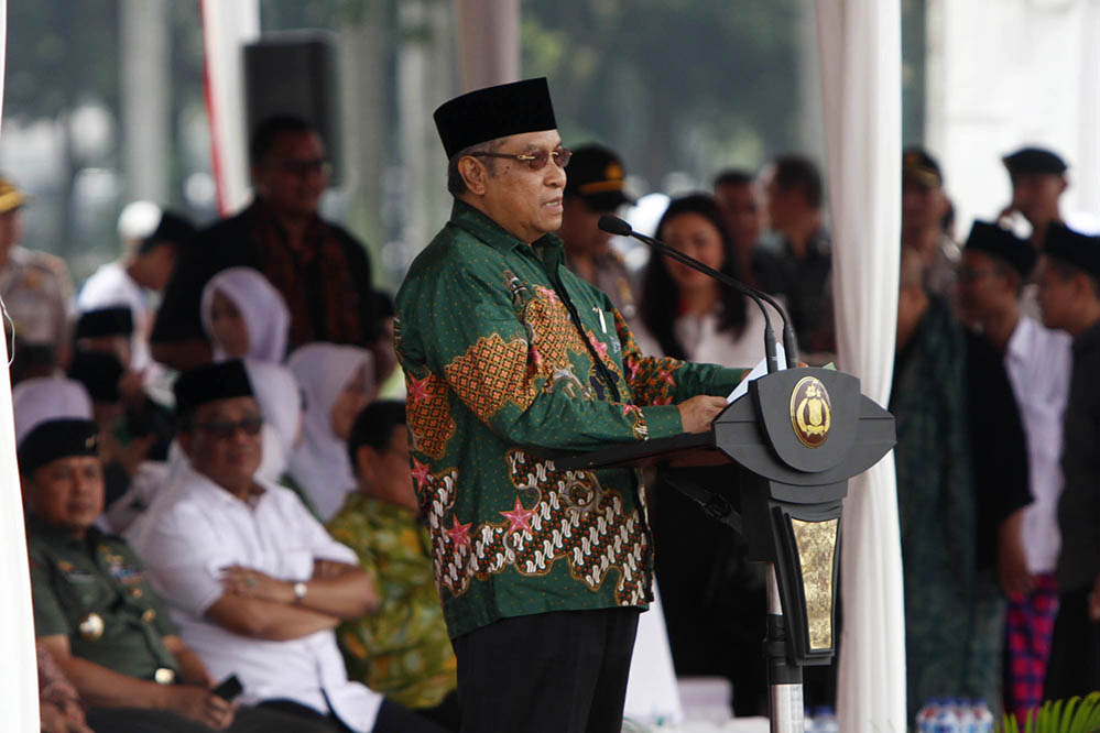 ketua-umum-pbnu-pidato-di-hari-santri-nasional-di-monas_20161023_075950.jpg