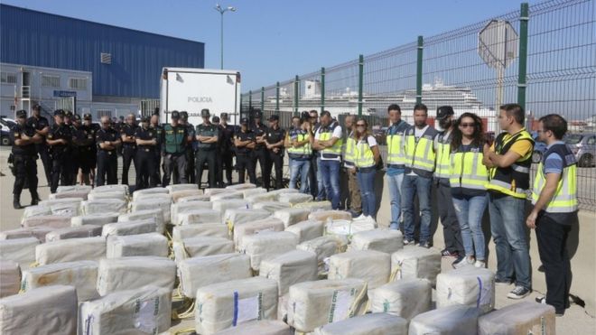 Polisi Amankan 3,7 Ton Narkoba Senilai Rp 3,5 Triliun dari Bawah Dapur Sebuah Kapal