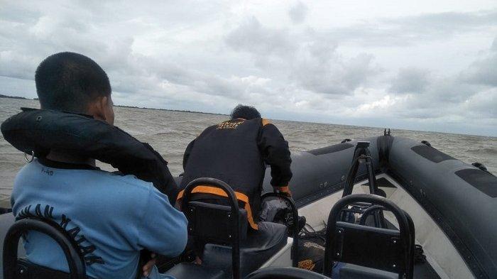 kopaska-menemukan-dua-nelayan-terapung-di-perairan-pulau-untung-jawa-di-kepulauan-seribu.jpg