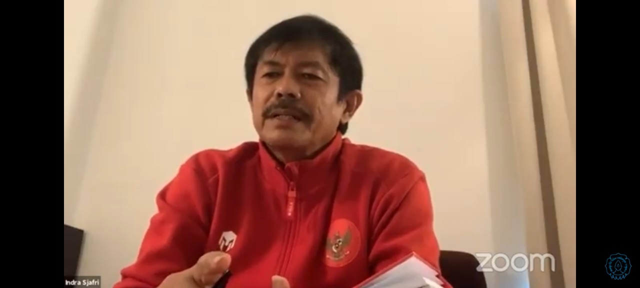 langsung-dari-kroasia-indra-sjafri-berikan-kuliah-perdana-sepak-bola-fkor-uns.jpg