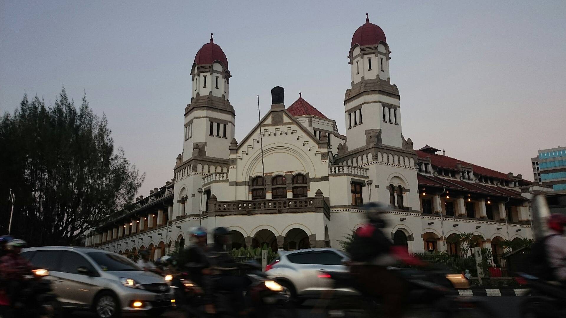 Tak Ada Souvenir di Lawang Sewu