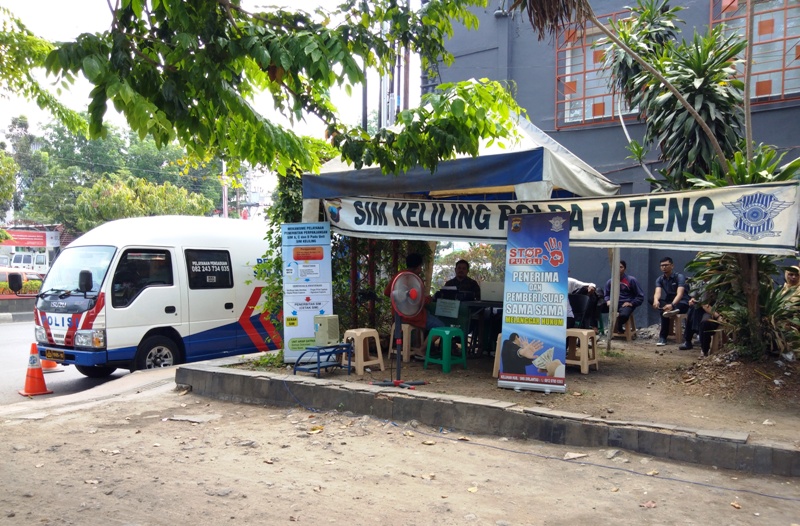 Hotline Semarang : Ini Jam Operasional SIM Keliling