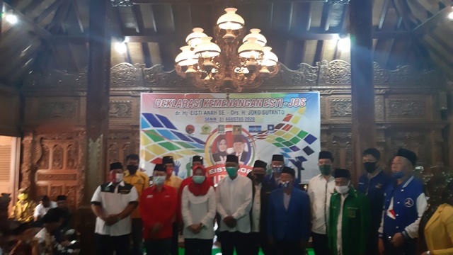 lima-partai-politik-deklarasi-usung-paslon-eisti-dan-joko-sutanto-dalam-pilbup-demak.jpg