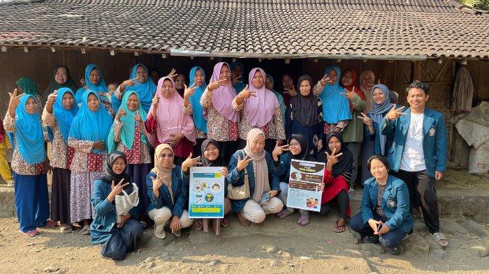 Kolaborasi Berbagai Bidang, KKN Tim II Undip Sosialisasikan Pencegahan Stunting di Desa Kedungpilang