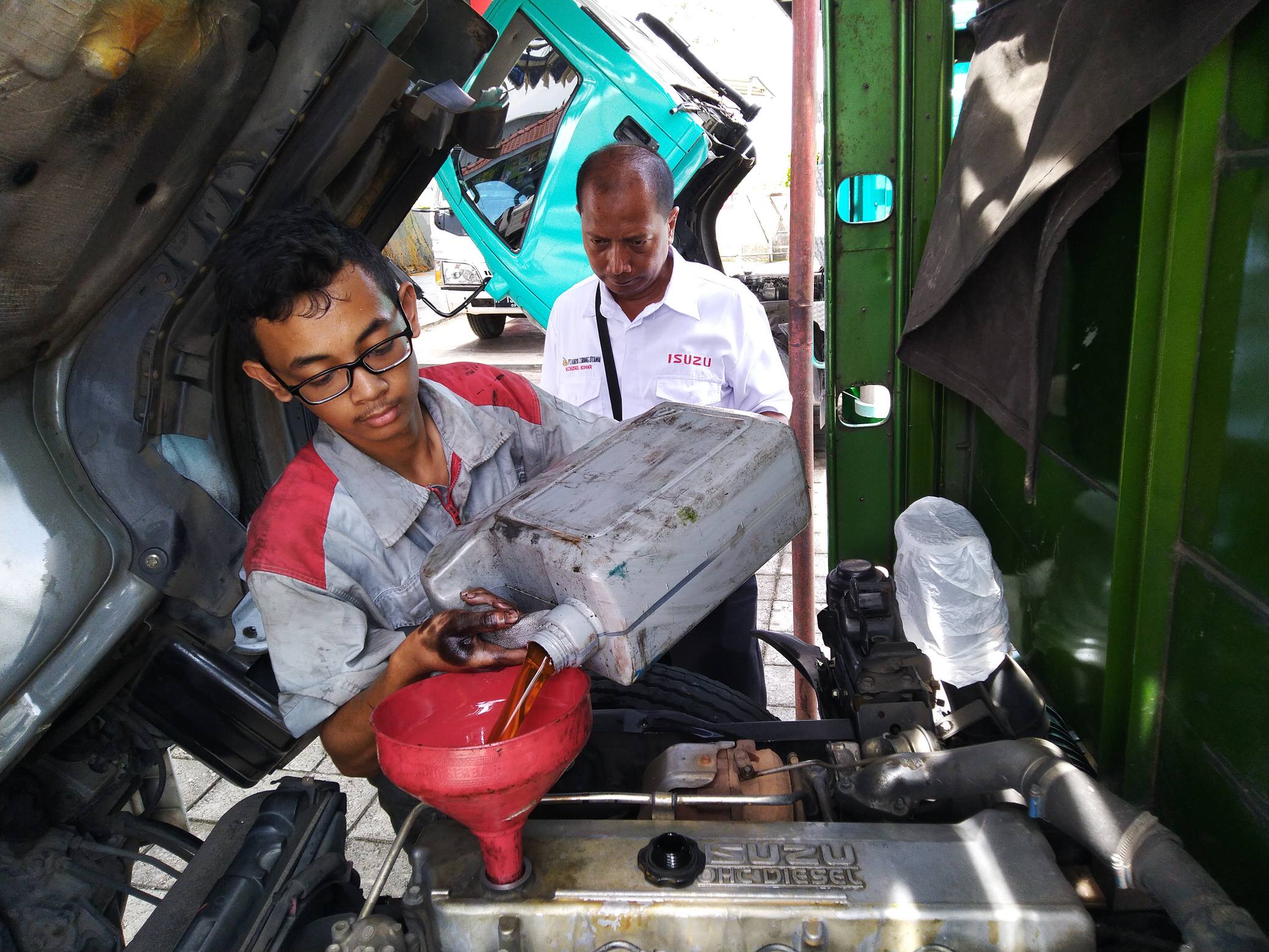 Tingkatkan Loyalitas Customer, Isuzu Elf Gelar Gathering dan Service Clinic di Demak