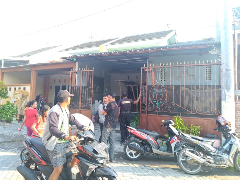 Kebakaran Di Perum Griya Dempel Baru Kota Semarang Diduga Karena Arus Pendek