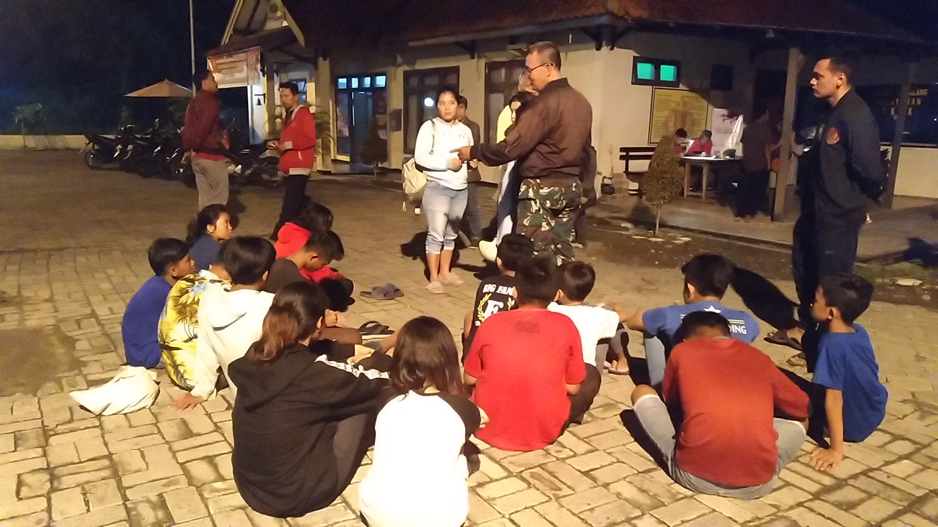 Remaja Bentrok Pakai Senjata Tajam Kembali Dibebaskan Polsek Tembalang, Ini Kata Iptu Slamet