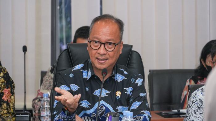 menperin-agus-gumiwang.jpg