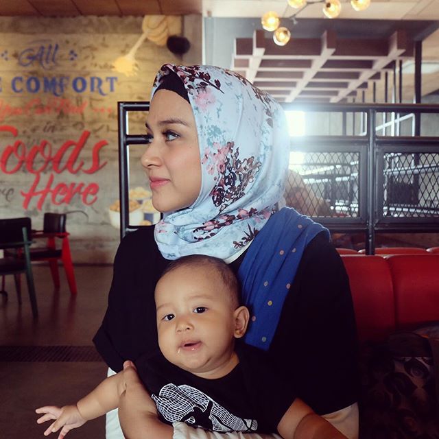 Nina Zatulini Turunkan Sikap Cengeng ke Putra Sulungnya