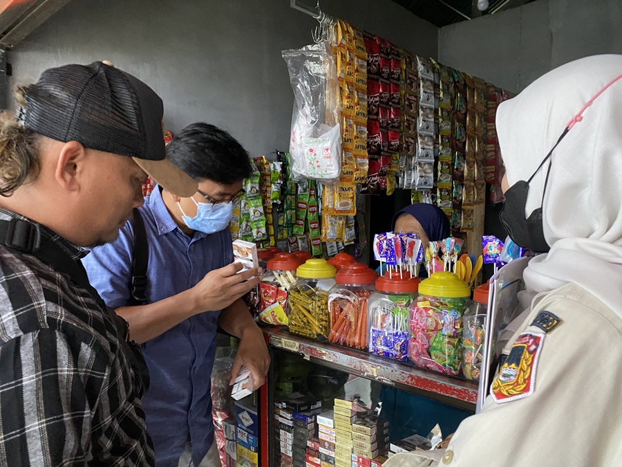 Cegah Peredaran Rokok Ilegal di Wonosobo, Operasi Gabungan Sasar Penjual di 2 Kecamatan Ini