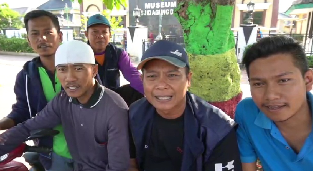 Paguyuban Ojek Masjid Agung Demak dan Tukang Parkir Deklarasi Tolak Pengerahan Massa Saat Sidang MK