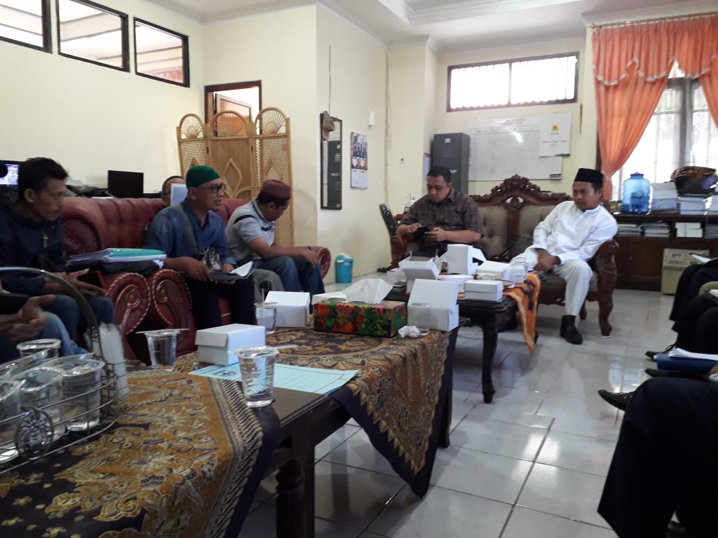 Paguyuban PKL Adem Ayem Demak Curhat ke Ketua Dewan, Sebut Penerapan Perda Penertiban Tebang Pilih