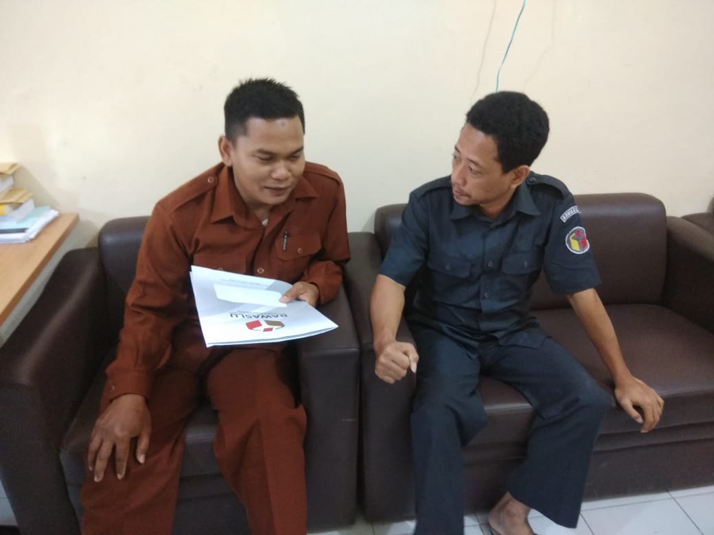Panwas Desa Karangsono Mranggen Klarifikasi Perusakan APK Partai Hanura