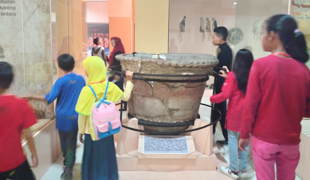Jejak Budaya Jawa di Museum Ronggowarsito