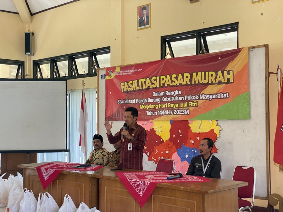 Jaga Stabilitas Harga Jelang Lebaran, 1.156 Paket Sembako Dijual di Pasar Murah Sukoharjo Wonosobo