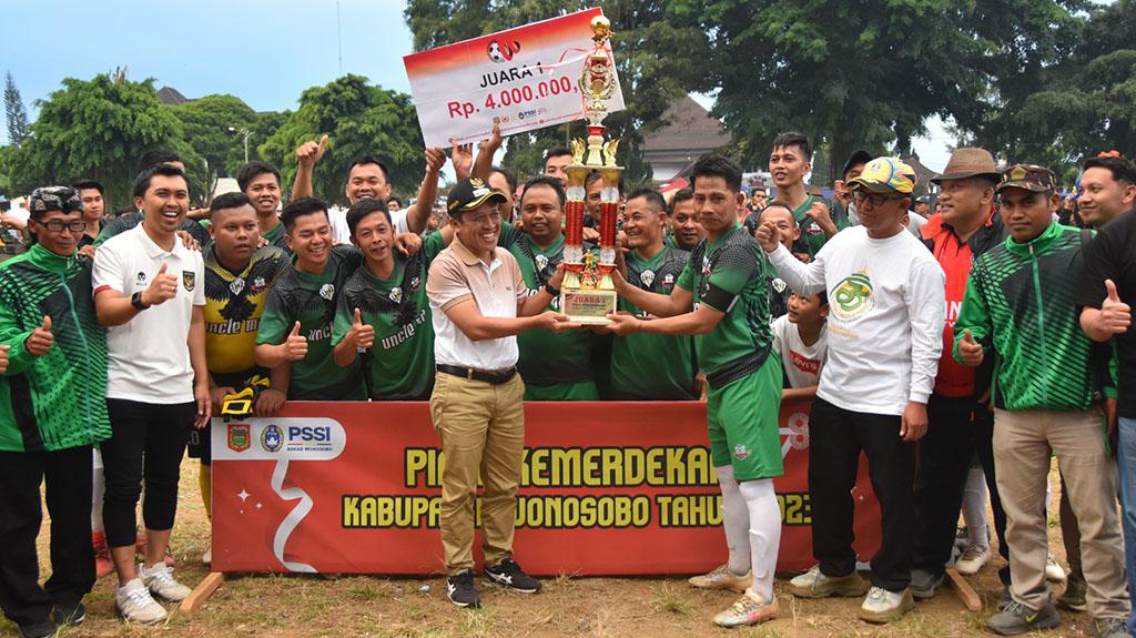 Turnamen Sepak Bola Seri 3 Wonosobo, Kecamatan Mojotengah Unggul Hasil 1-0 Melawan Kepil