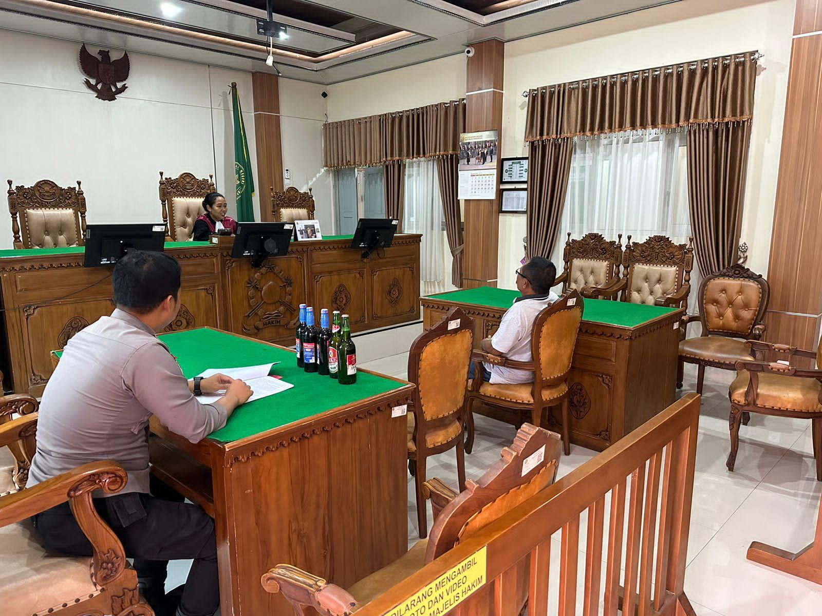 Nekat Jual Miras, Pria di Jepara Jalani Sidang Tipiring, Ini Putusan Majelis Hakim