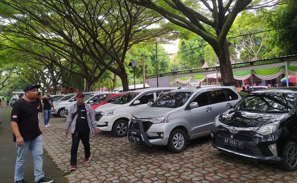 Ulang Tahun Kelima, Pengemudi Taksi dan Ojek Online se-Soloraya Rayakan di nDayu Park Sragen