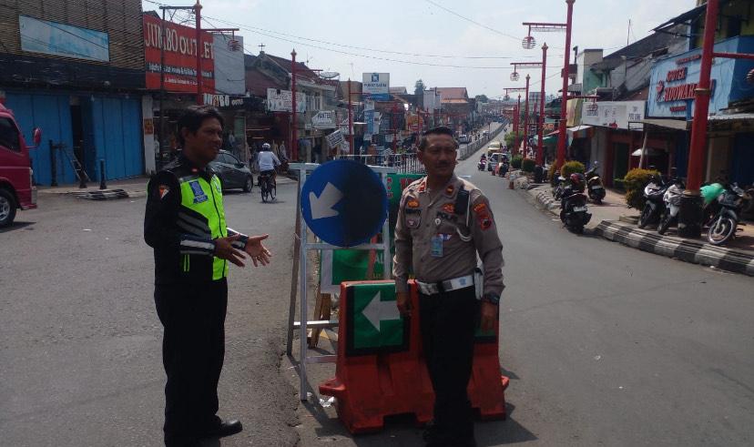 Jalan Jenderal Sudirman Ambarawa Kabupaten Semarang Diberlakukan Dua Arah Lagi