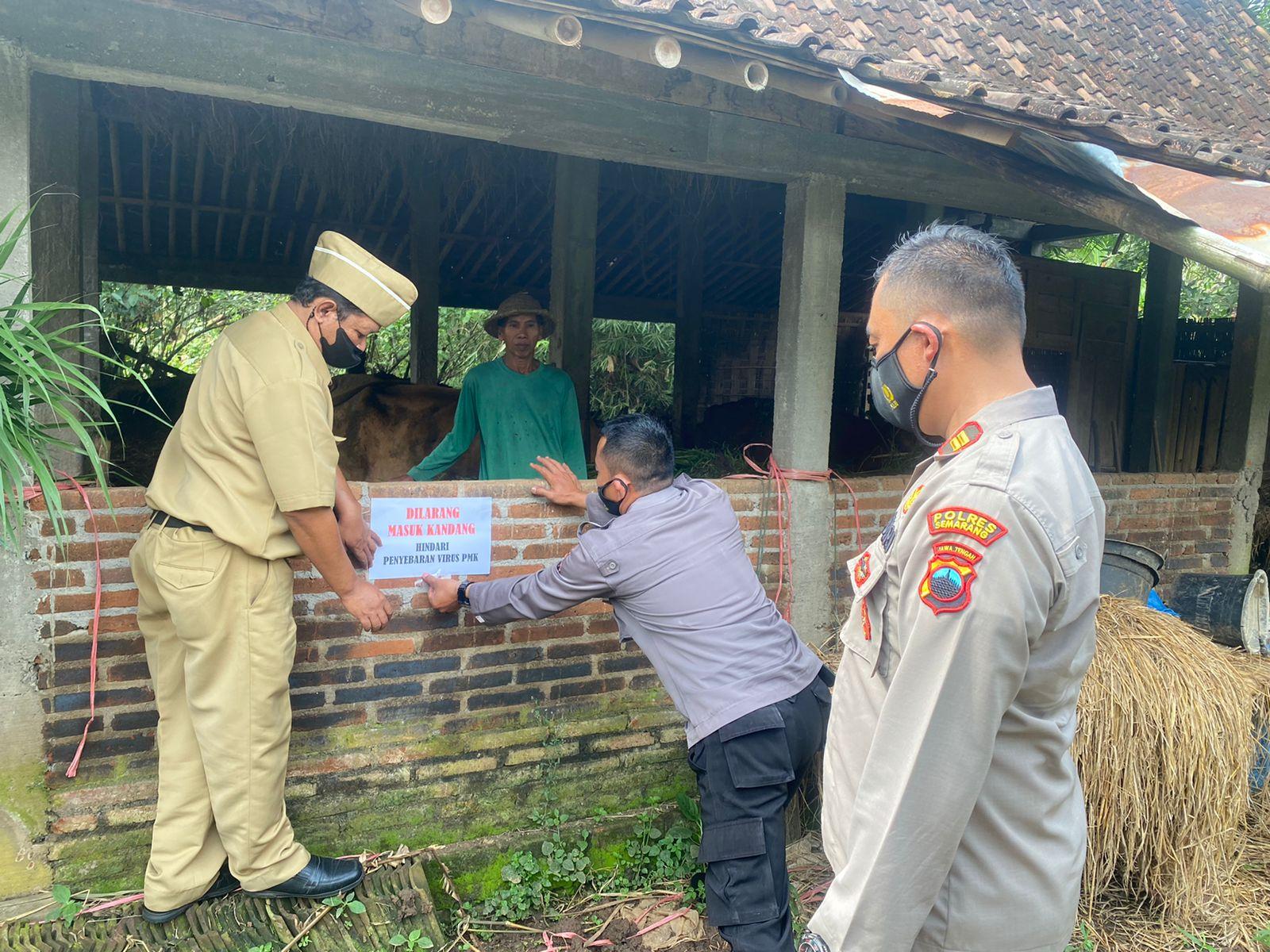PMK Merebak, Polsek Kaliwungu Pasangi Rambu Peringatan