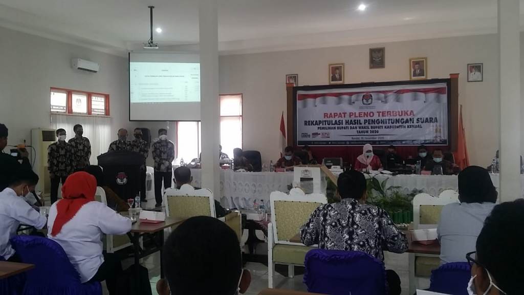 Rapat Pleno KPU Kendal: Dico-Basuki Raih Suara Terbanyak, Unggul 65 Ribu Suara