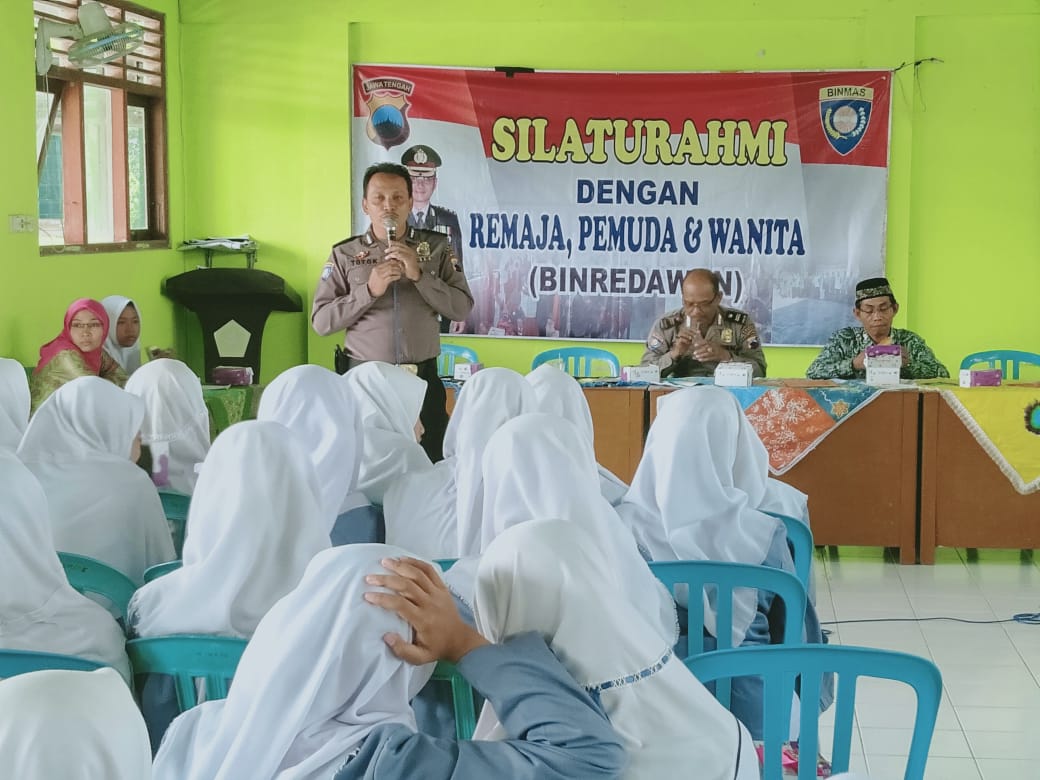 Satbinmas Polres Demak Beri Pembinaan dan Penyuluhan Untuk Minimalisir Kenakalan Remaja