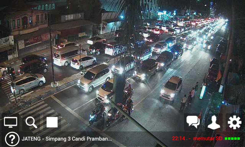 Jalur Solo-Jogja di Prambanan Merayap