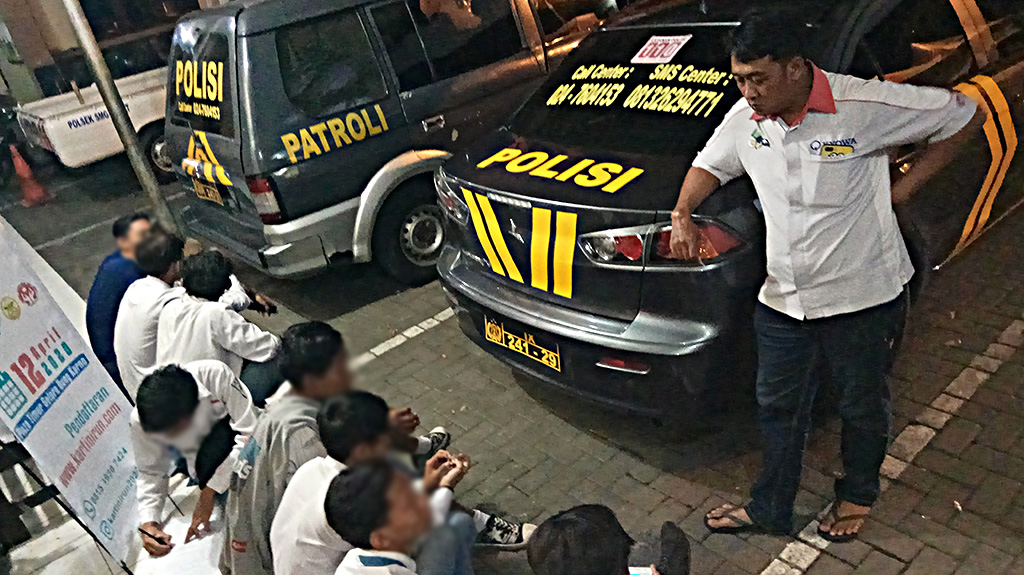Video 7 Pelajar SMA Pesta Congyang di Banjir Kanal Barat Diringkus