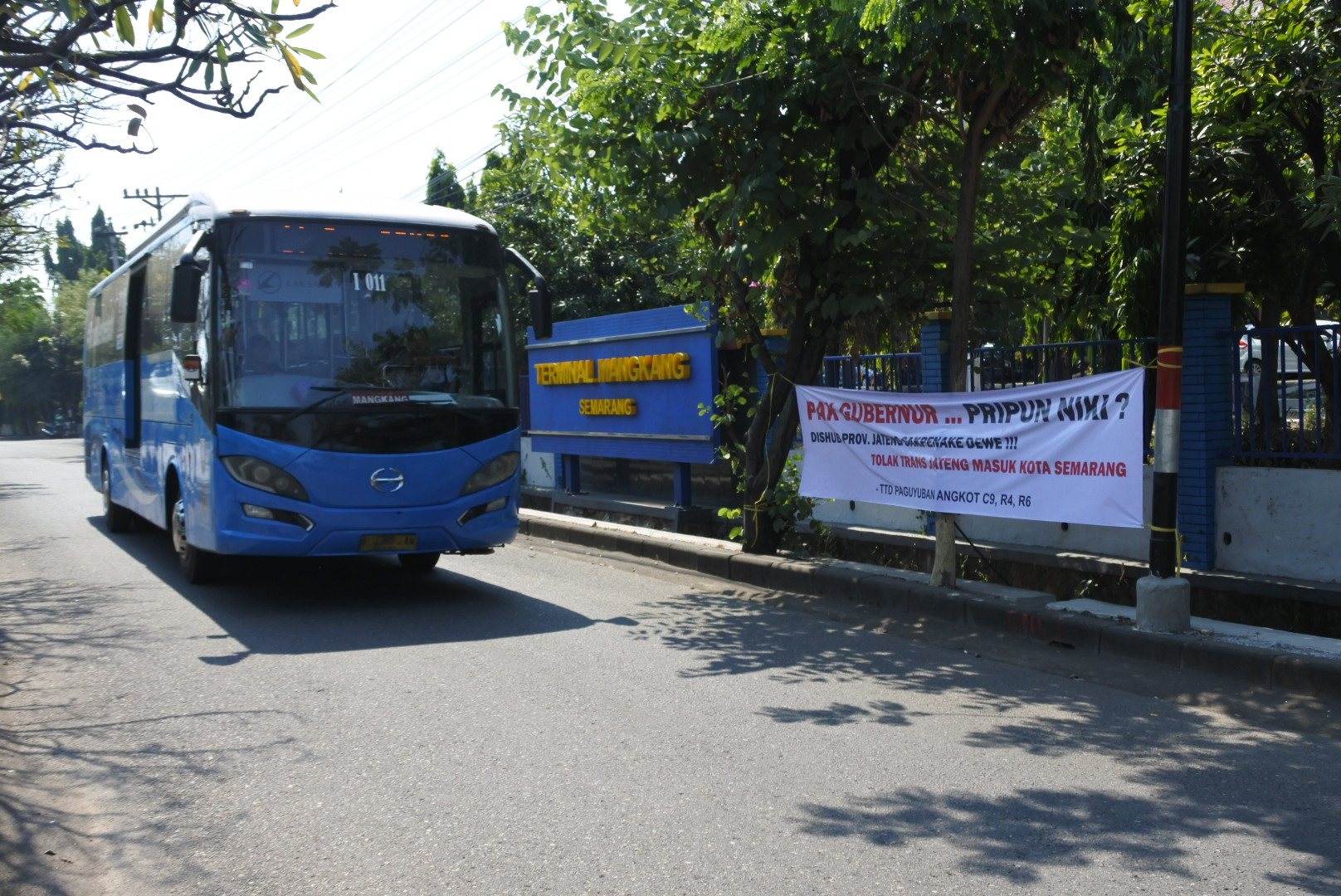 Sopir Angkot R6 Protes Rencana Trans Jateng Rute Semarang-Kendal : Nanti Penumpang Kami Hilang