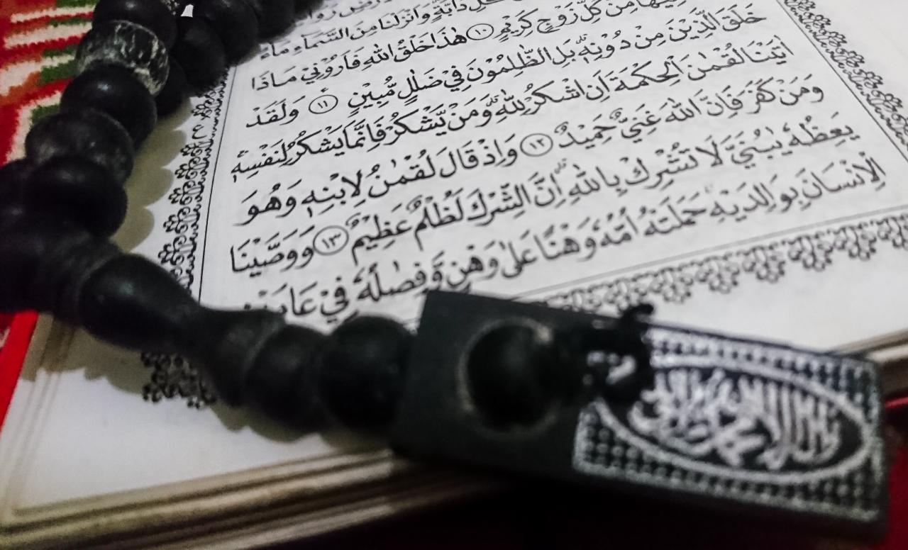Surat Luqman Lengkap Arab Latin dan Artinya