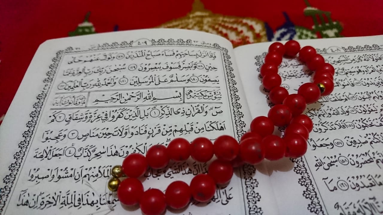 Surat Sad Lengkap Arab Latin dan Artinya