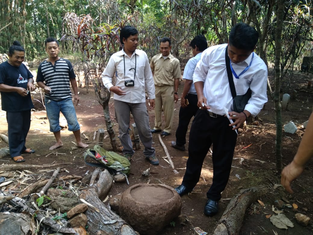 Kisah Penemuan Benda Kuno di Semarang, Dari Pesan Nenek Sujiah Hingga Lokasi Penemuan di Pemakaman