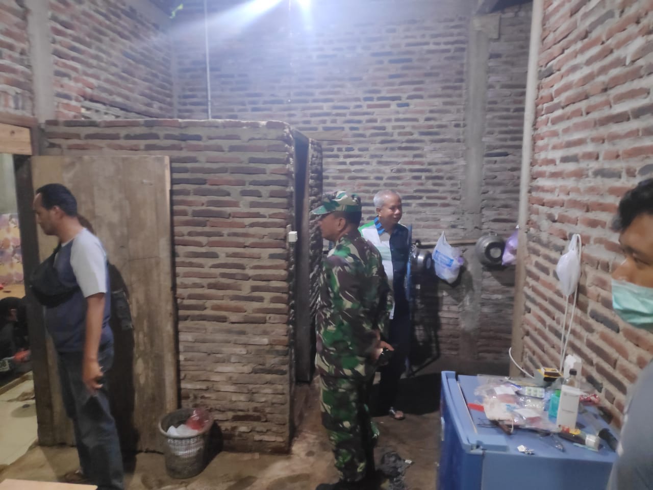 BREAKING NEWS: Densus 88 Tembak Mati MM Terduga Teroris di Batang, Ditemukan Pedang Samurai