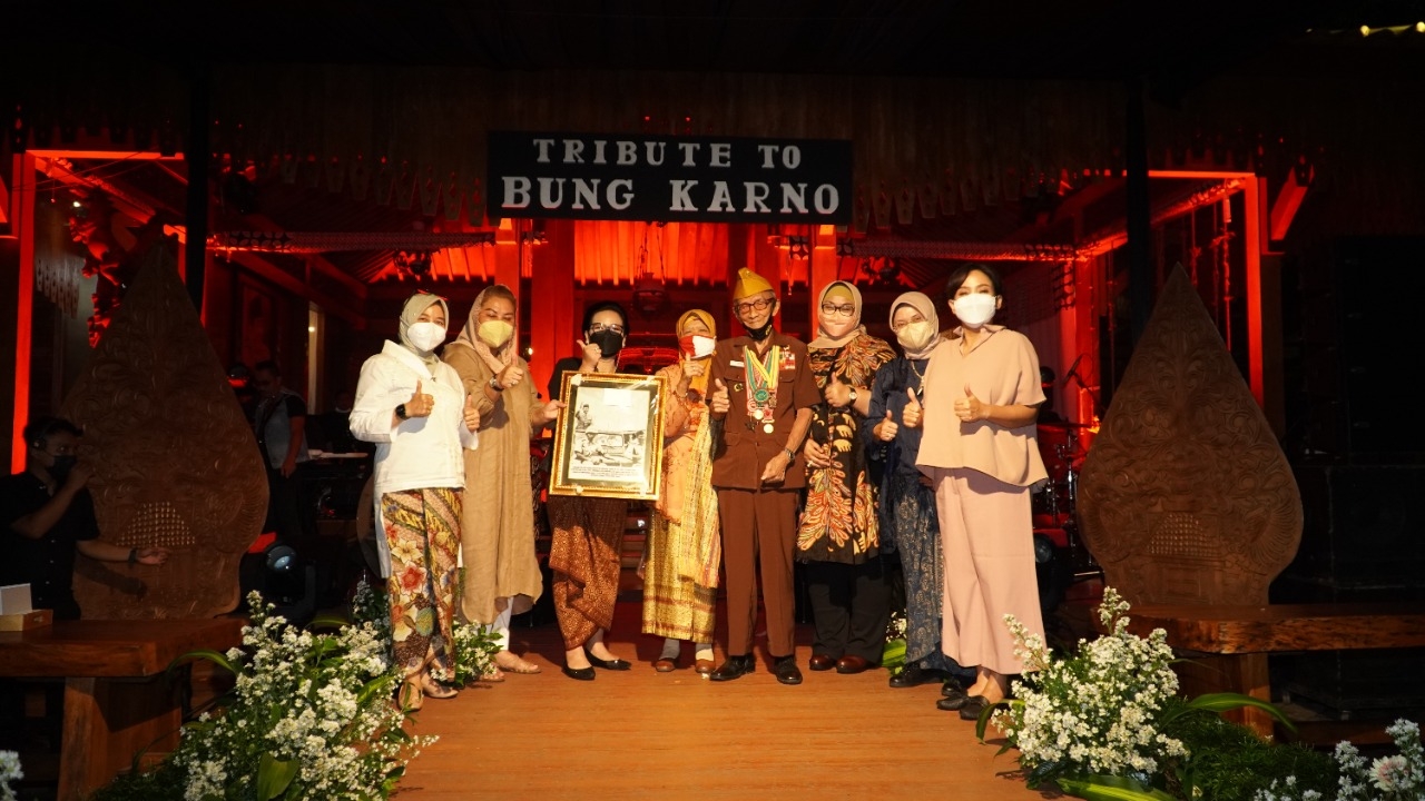 Wakil Ketua Komisi X DPR RI Agustina Wilujeng Inisiasi Acara Tribute to Bung Karno