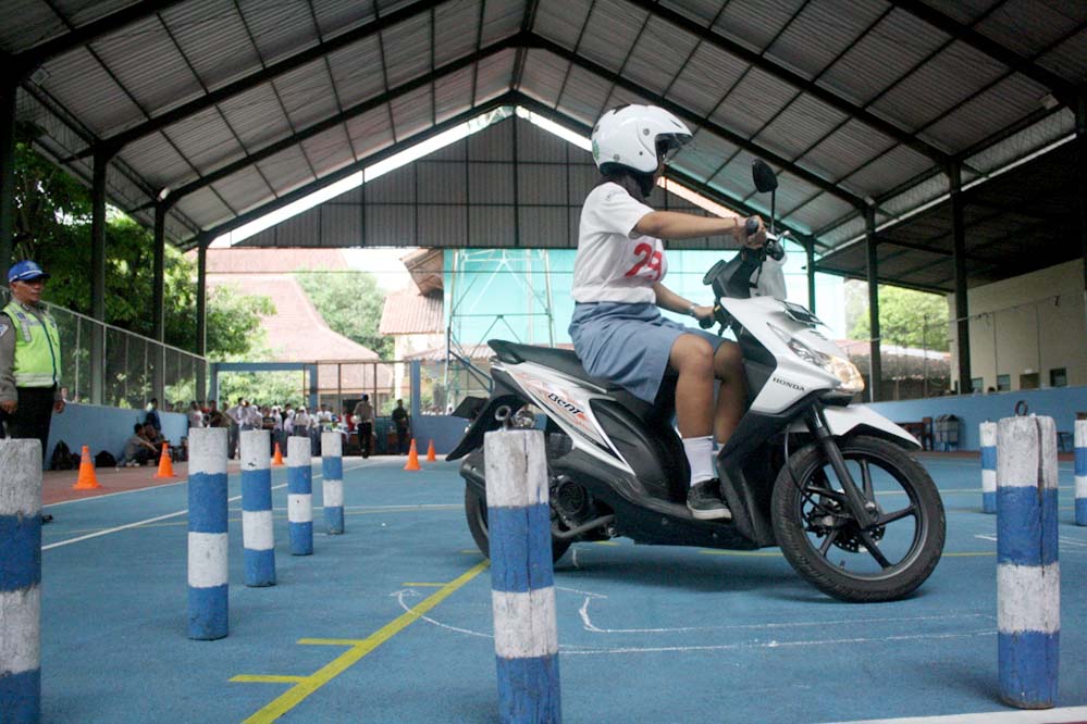 Mohon Ujian SIM C Ditinjau Ulang