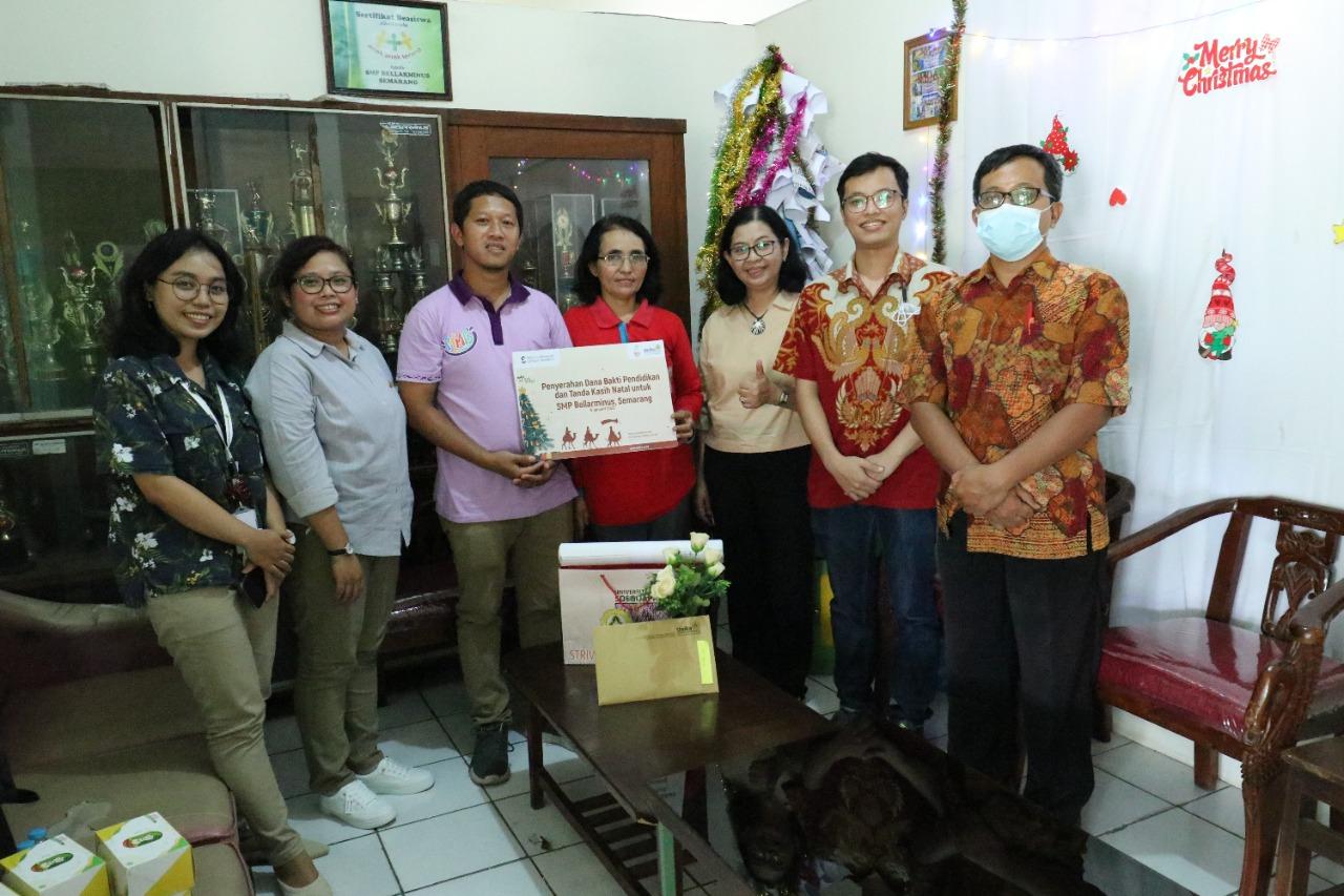 Kepedulian Soegijapranata Catholic University Terhadap Pendidikan Melalui Program Bakti Pendidikan