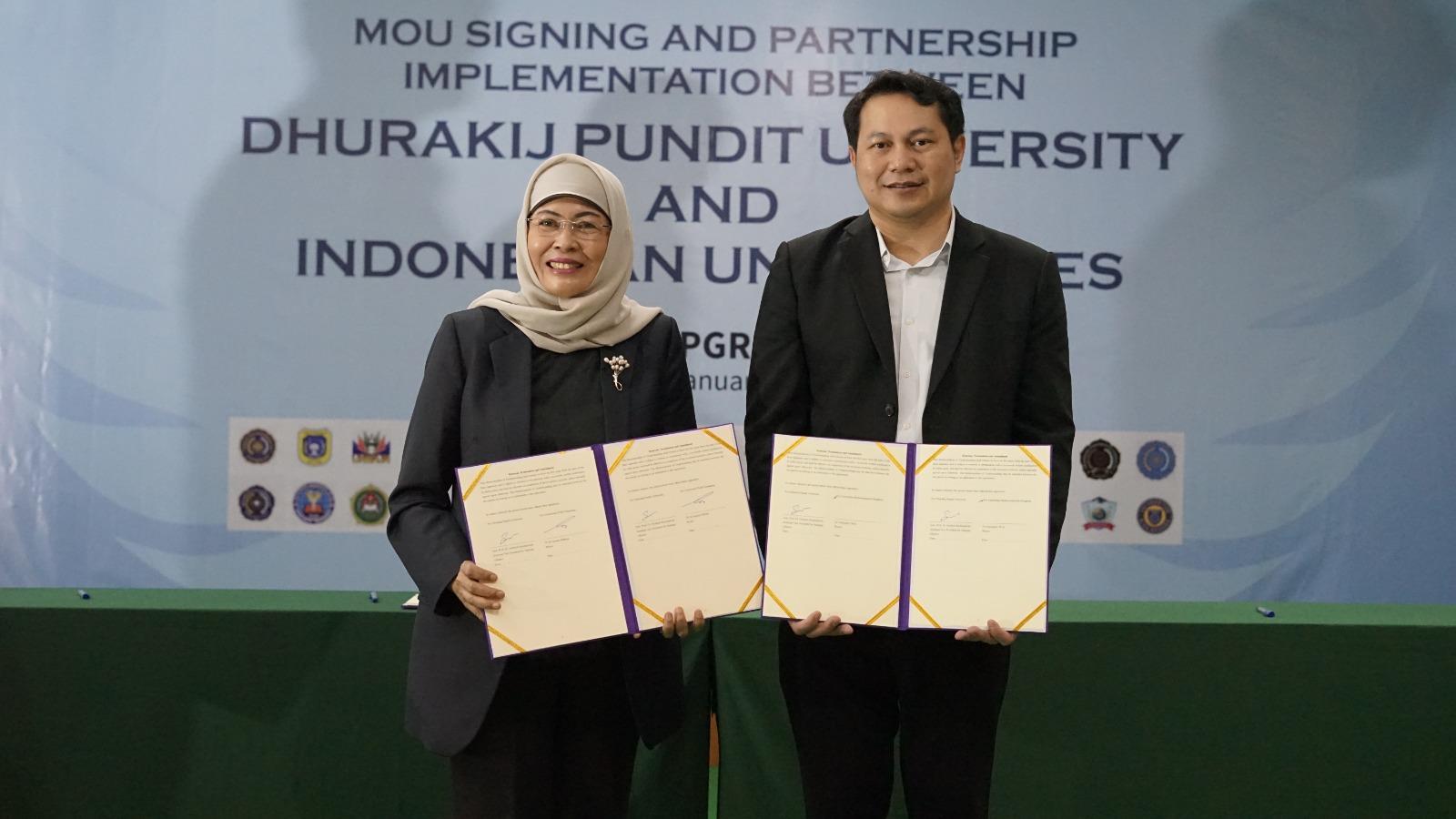 UPGRIS Gandeng Kerja Sama dengan Dhurakij Pundit University Thailand