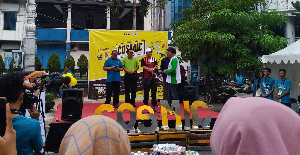 Mahasiswa Undip Gelar Kampanye Pengurangan Sampah Plastik Demi Laut yang Cantik