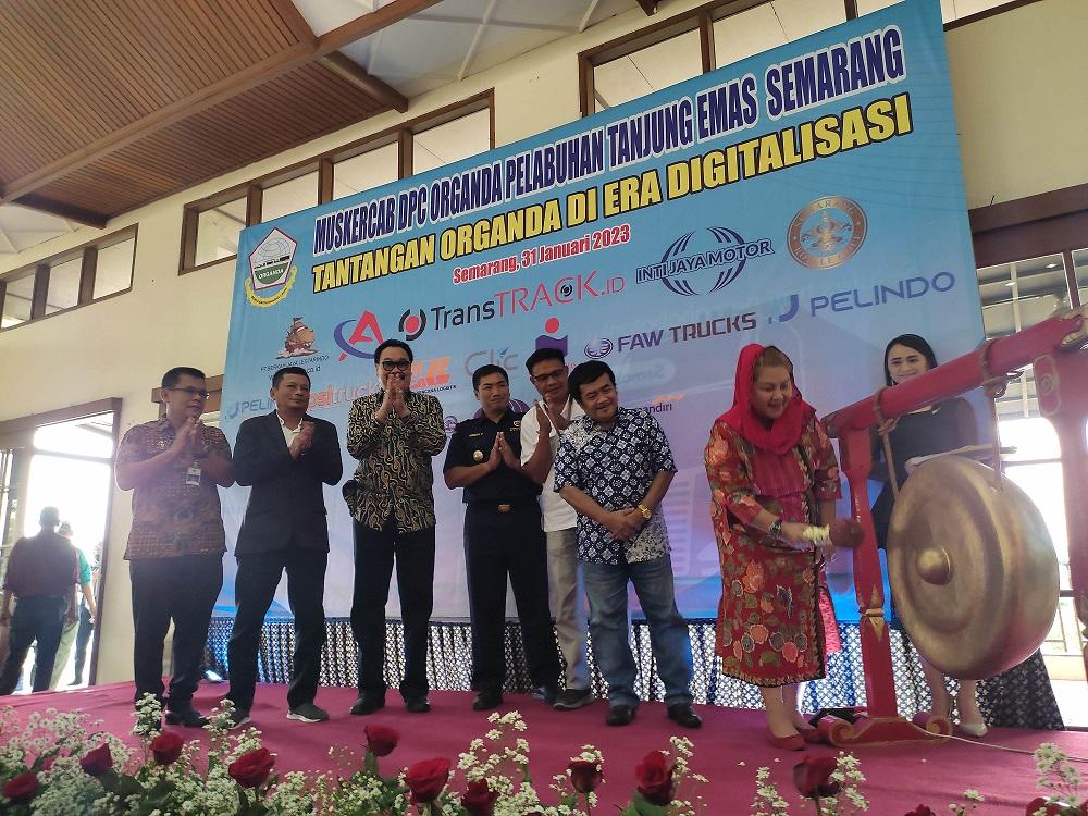 Organda Tanjung Emas Semarang Harap Tak Ada Lagi Cerita Kendaraan Rusak karena Rob