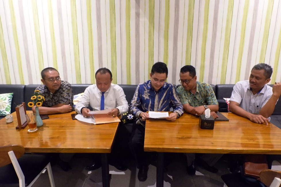 Rektor Unnes Adukan YAS ke Polda Jateng, Tuduhan Pencemaran Nama Baik Kasus Dugaan Plagiat