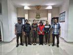 20250620-_-Kusmawati-Tersangka-Korupsi-Pengadaan-Alkes-Dinkes-Karanganyar.jpg