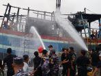 20250706_kapal-kebakaran-di-Tegal_1.jpg