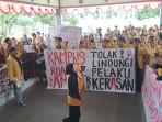 20250908_Ratusan-mahasiswa-Unsoed-menggelar-aksi-unjuk-rasa_1.jpg