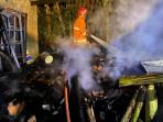 Akibat Percikan Api dari Tungku, Dapur Warga di Nangkasawit Purbalingga Terbakar 